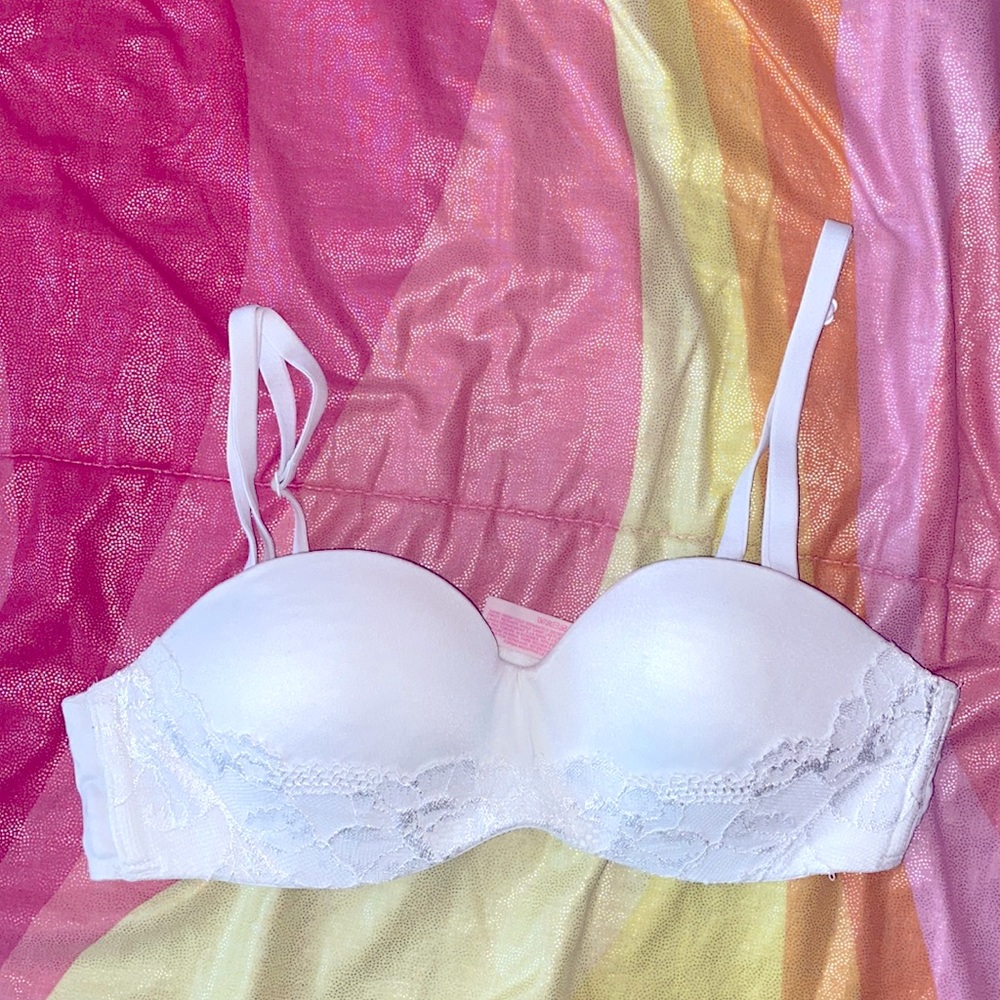 Victoria’s Secret White push up bra 32B 💌